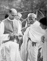 Mahadev-Desai-And-Gandhi.jpg