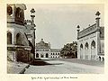 बड़े इमामबाड़े और रूमी दरवाज़े का द्वार, लखनऊ (1900)