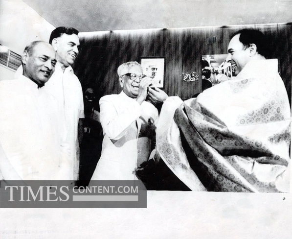 चित्र:Balram Jakhar 8.webp
