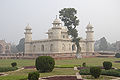 एतमादुद्दौला का मक़बरा, आगरा