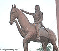 Ahilyabai-Holkar-Statue-Mathura-2.jpg